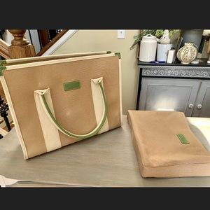 Dooney & Bourke laptop sleeve